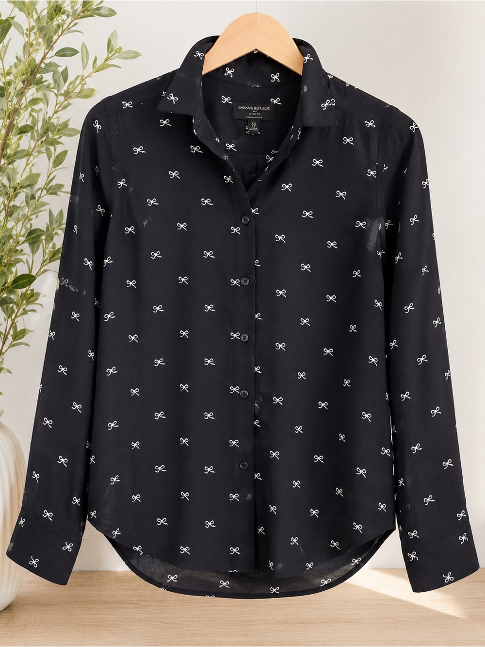 Banana Republic Classic Fit Bow Print Button Down Blouse XS Navy White
